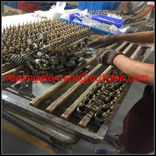 Immersion heating tube